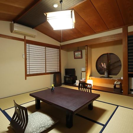 Ryokan Tanabe Takayama  Exterior foto